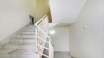 FabHotel Majestic Suite