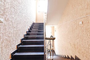 FabHotel Magaji Comfort Inn