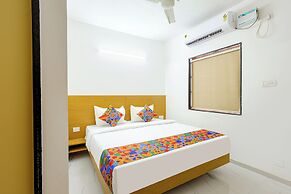 FabExpress Pednekar Plaza