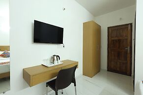 FabExpress Pednekar Plaza