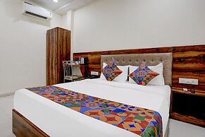 FabExpress Golden Sands inn