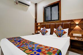 FabExpress Golden Sands inn