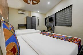 FabExpress Golden Sands inn