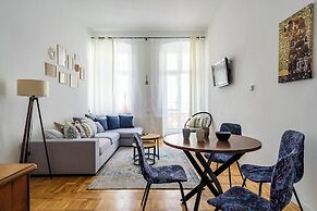 RentPlanet - Apartament Piastowska