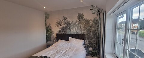 Modern 3bed House in Slough