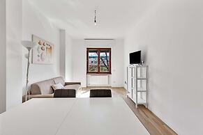 Alessia's Flat - Bonomelli