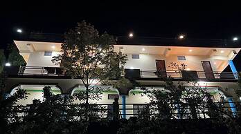 Prince Homestay & Restaurant