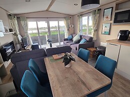 Stunning Brand new 2024 Sunset Lodge, Whitstable