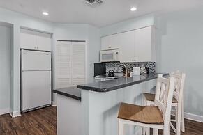 Harbour House at the Inn Unit 205 by RedAwning - 15% off through Septe