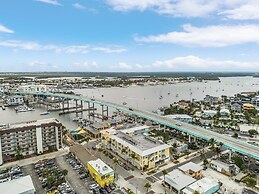 Harbour House at the Inn Unit 205 by RedAwning - 15% off through Septe