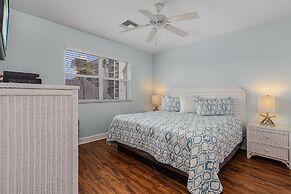 Harbour House at the Inn Unit 205 by RedAwning - 15% off through Septe