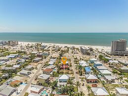 Beach Time 146 Delmar Ave 3 Bedroom Home by RedAwning