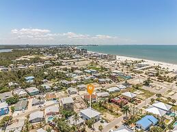 Beach Time 146 Delmar Ave 3 Bedroom Home by RedAwning