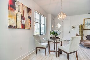 Modern Tampa Townhome Near Midtown, WFH Friendly!