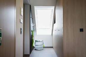 Max Lodging GmbH & Co KG