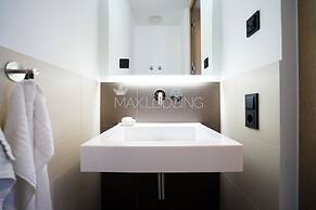 Max Lodging GmbH & Co KG