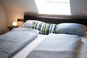 Max Lodging GmbH & Co KG