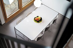 Max Lodging GmbH & Co KG