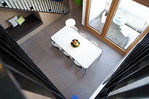 Max Lodging GmbH & Co KG