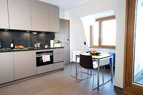 Max Lodging GmbH & Co KG