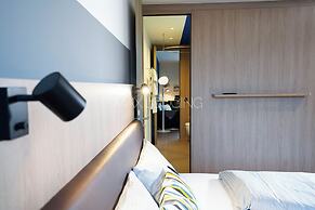 Max Lodging GmbH & Co KG