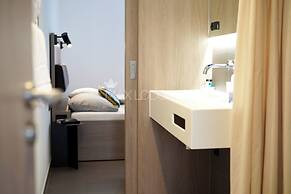 Max Lodging GmbH & Co KG