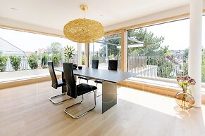 Max Lodging GmbH & Co KG