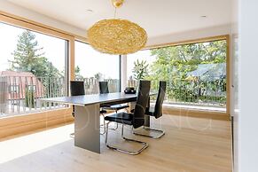 Max Lodging GmbH & Co KG