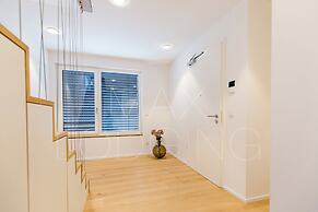 Max Lodging GmbH & Co KG