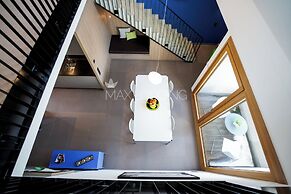 Max Lodging GmbH & Co KG