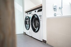 Max Lodging GmbH & Co KG