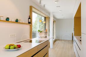 Max Lodging GmbH & Co KG