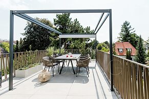 Max Lodging GmbH & Co KG