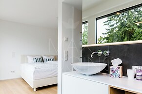 Max Lodging GmbH & Co KG