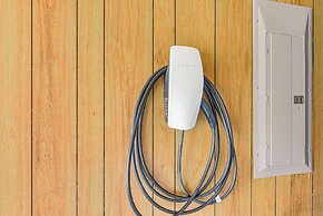 Galveston Group Getaway ~ 2 Blocks to Beach!