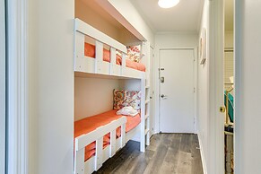 Beach Access, Covered Balcony: Hilton Head Condo!