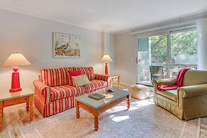 Walk to Harbour Town: Quaint Sea Pines Gem