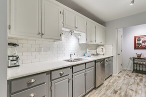 Walk to Harbour Town: Quaint Sea Pines Gem