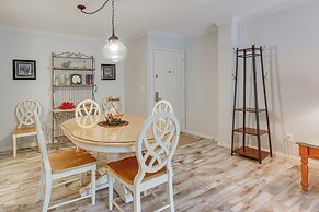 Walk to Harbour Town: Quaint Sea Pines Gem