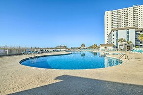 Beachfront Condo w/ Pool at Myrtle Beach Resort!