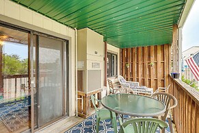 Ocean City Condo w/ Pool Access: Walk to Beach!