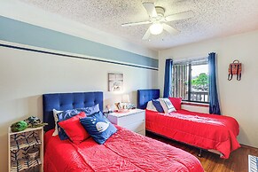 Ocean City Condo w/ Pool Access: Walk to Beach!