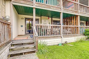 Ocean City Condo w/ Pool Access: Walk to Beach!