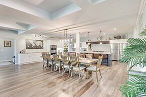 Sprawling Wisconsin Dells Home w/ Deck & Fire Pit