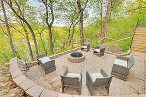 Sprawling Wisconsin Dells Home w/ Deck & Fire Pit