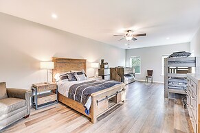 Sprawling Wisconsin Dells Home w/ Deck & Fire Pit