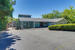 Auburn Cottage w/ Patios & Garden - 3 Mi to Town!