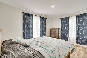 Spacious Oswego Home: 6 Mi to Fort Ontario!