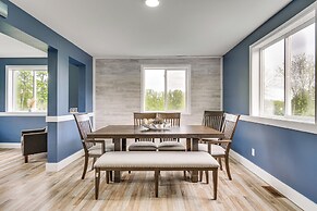 Spacious Oswego Home: 6 Mi to Fort Ontario!