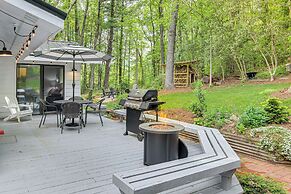 Hendersonville Vacation Rental w/ Private Hot Tub!